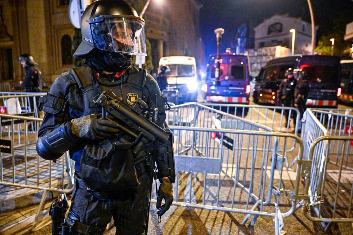 九游体育今夜意甲传出新动向，迈阿密热火临场应变，管理层表态——悬念犹存，控场能力受关注的简单介绍